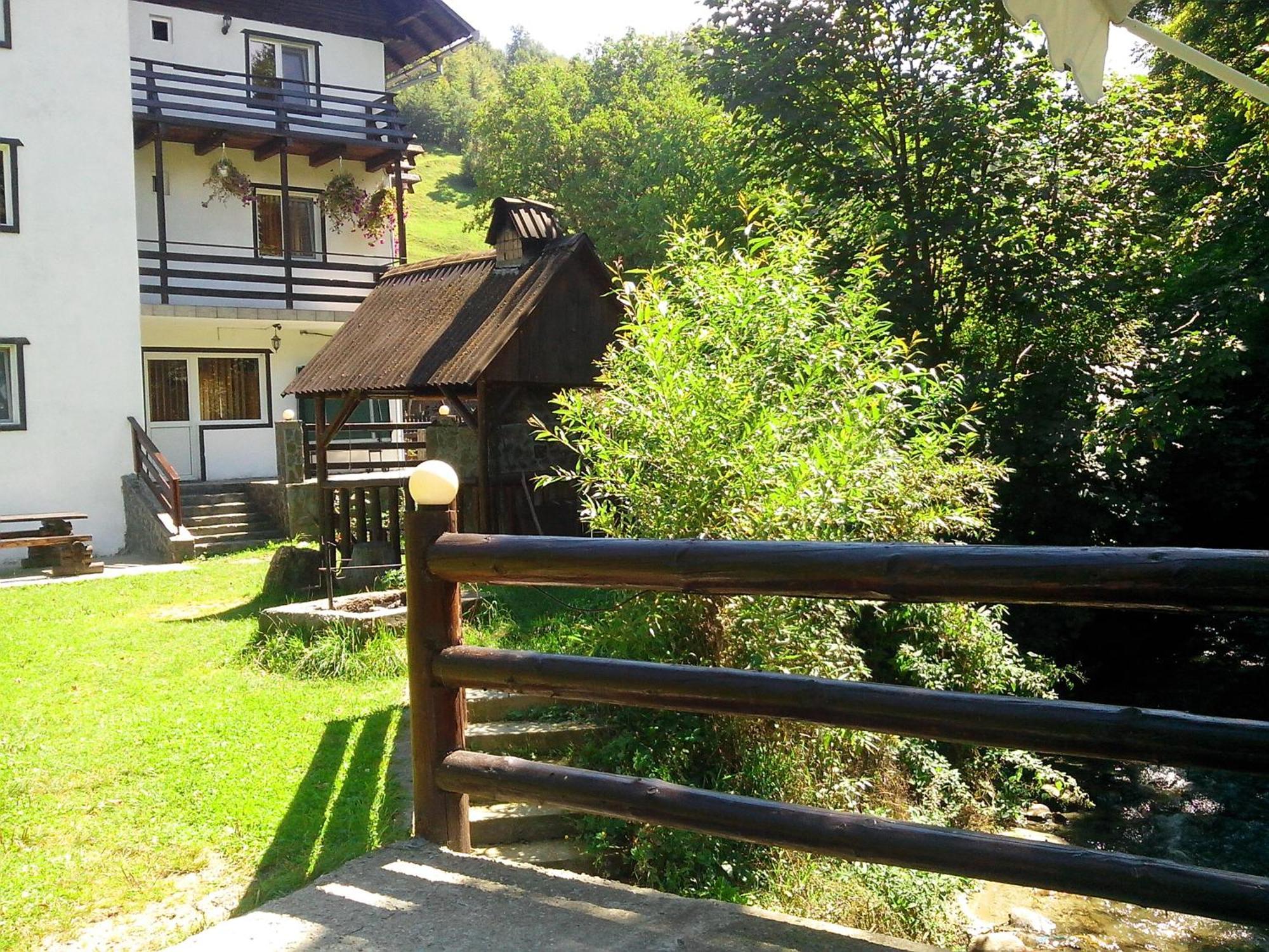Vila Doina Branului Bran  Ngoại thất bức ảnh